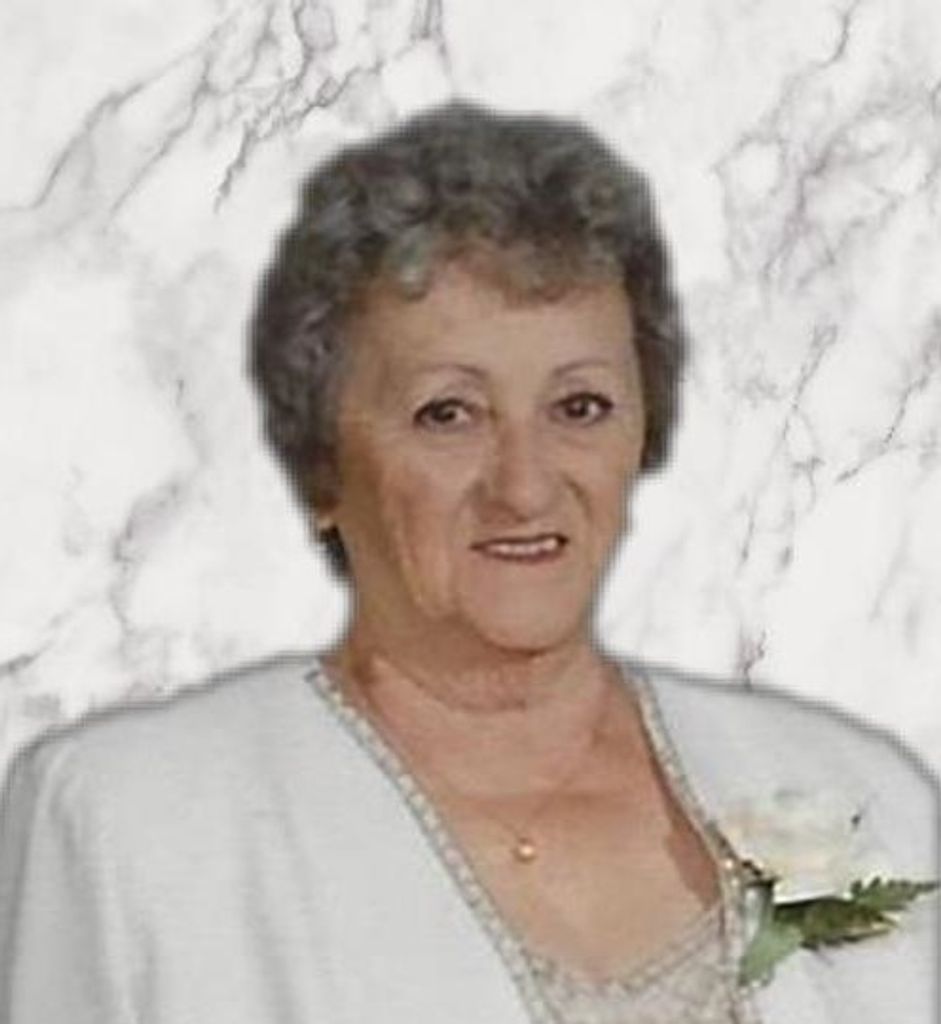 Geraldine C. (Johnston)  Lindquist