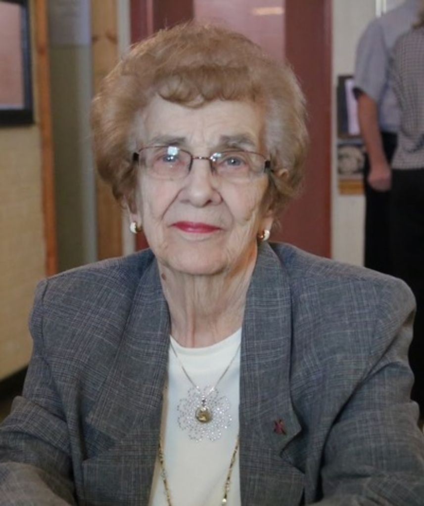 Dora Difrancesco Profile Photo
