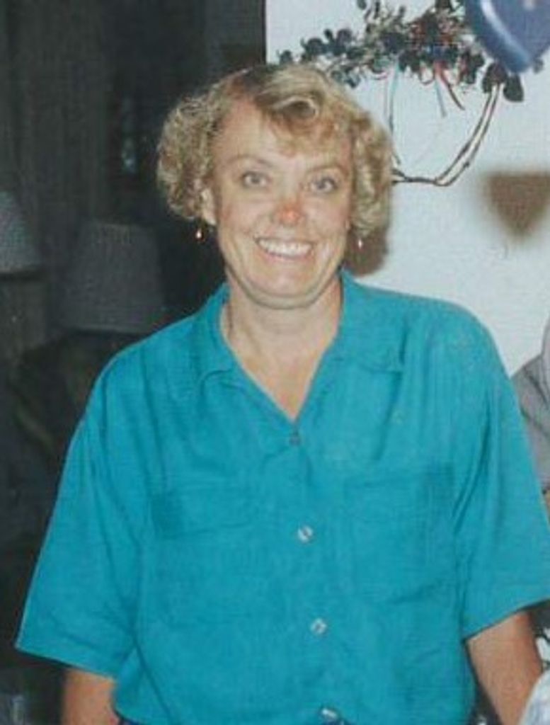 Nancy Lee (Fjeseth)  VandenBos