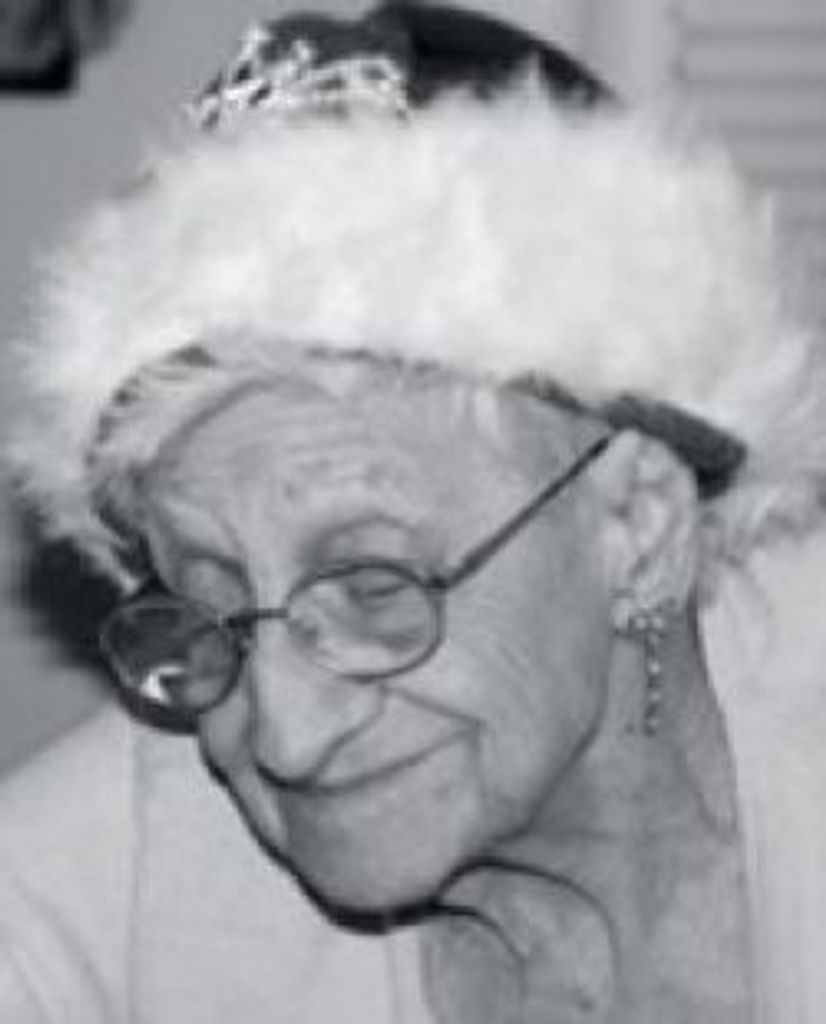 Catherine  M (Rizzo)  Daniels