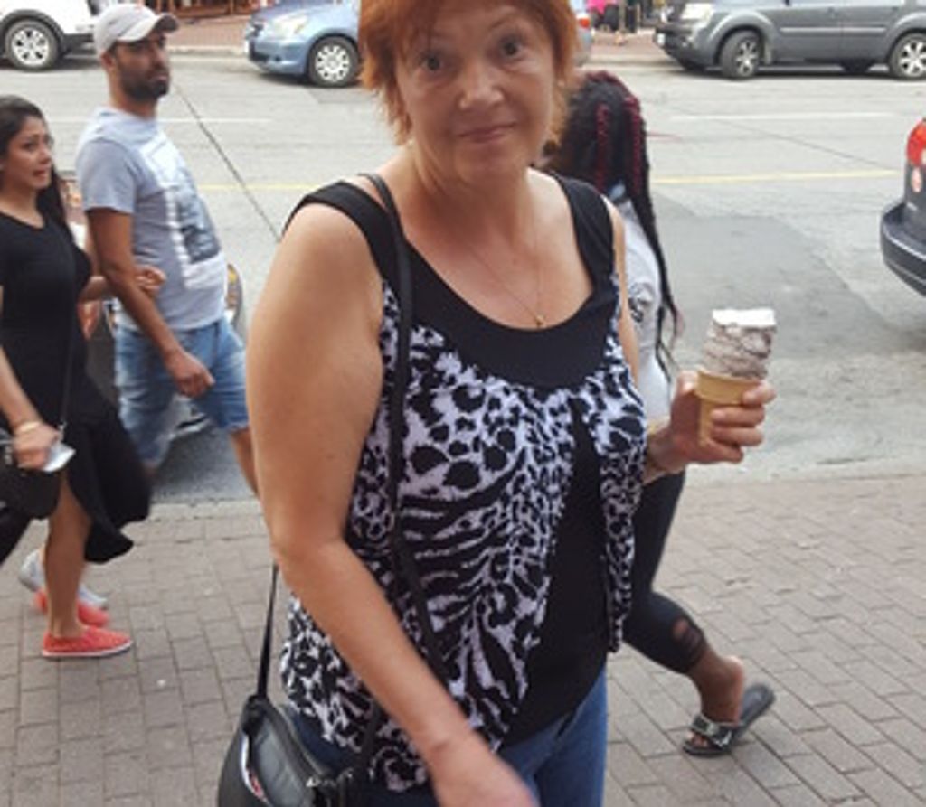 Linda Siebrecht Profile Photo