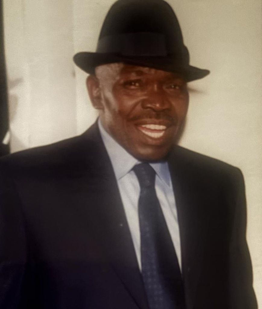 Paul Junior Thompson Profile Photo