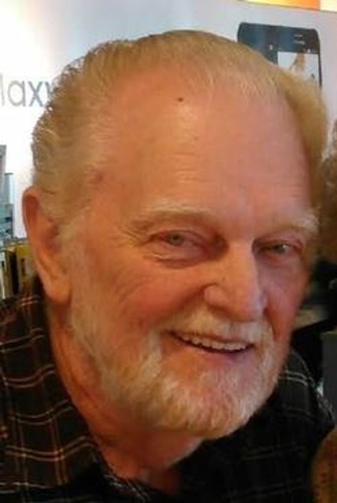 Thomas "Tom" Glenn Michael