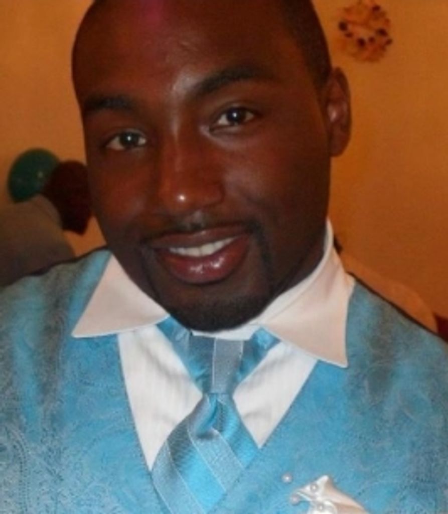 Ronald  Green Jr