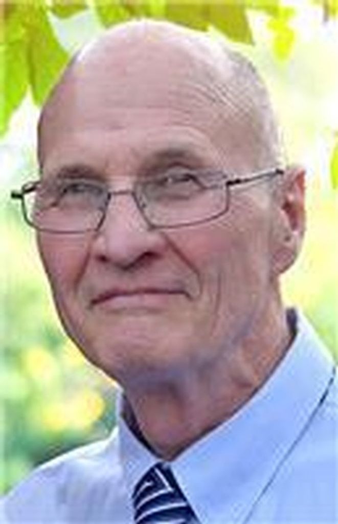 Roger Lyle Schneider Profile Photo