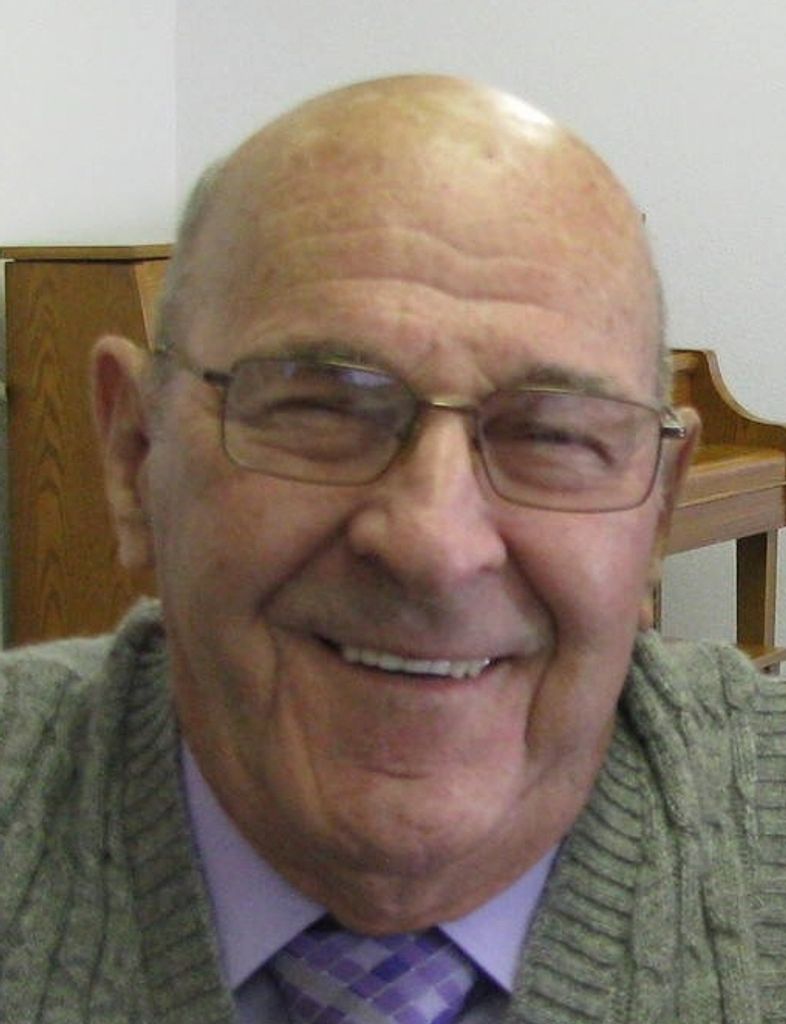 Elmer Crew Profile Photo