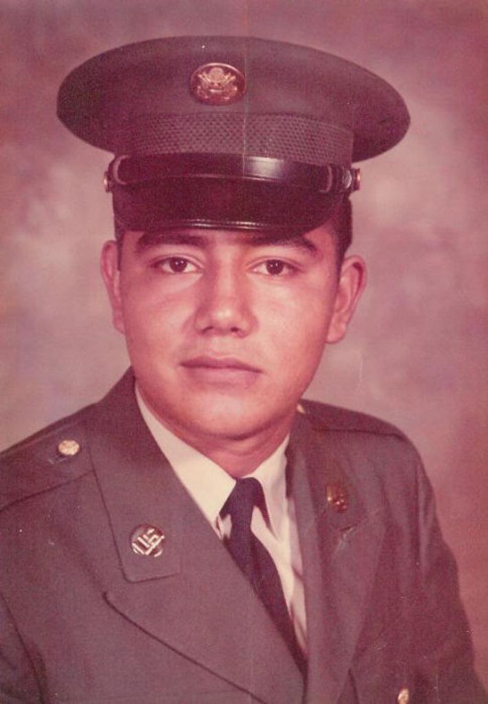 Robert Avalos Serrata