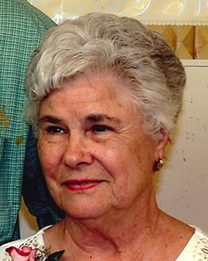 Mary Elizabeth Waters Profile Photo