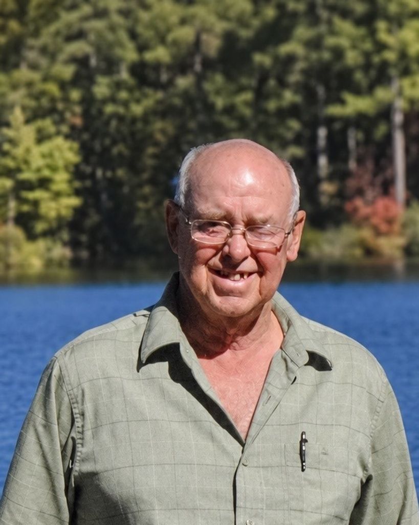 Wallace Pogue