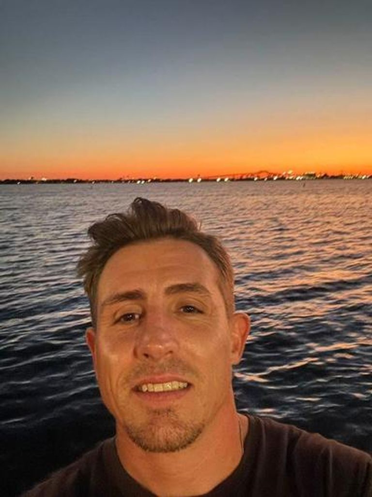 Coby Ray Robin Profile Photo