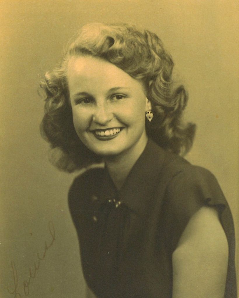 Louise Carlisle Profile Photo