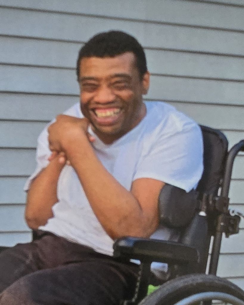 Earl Taylor Jr.
