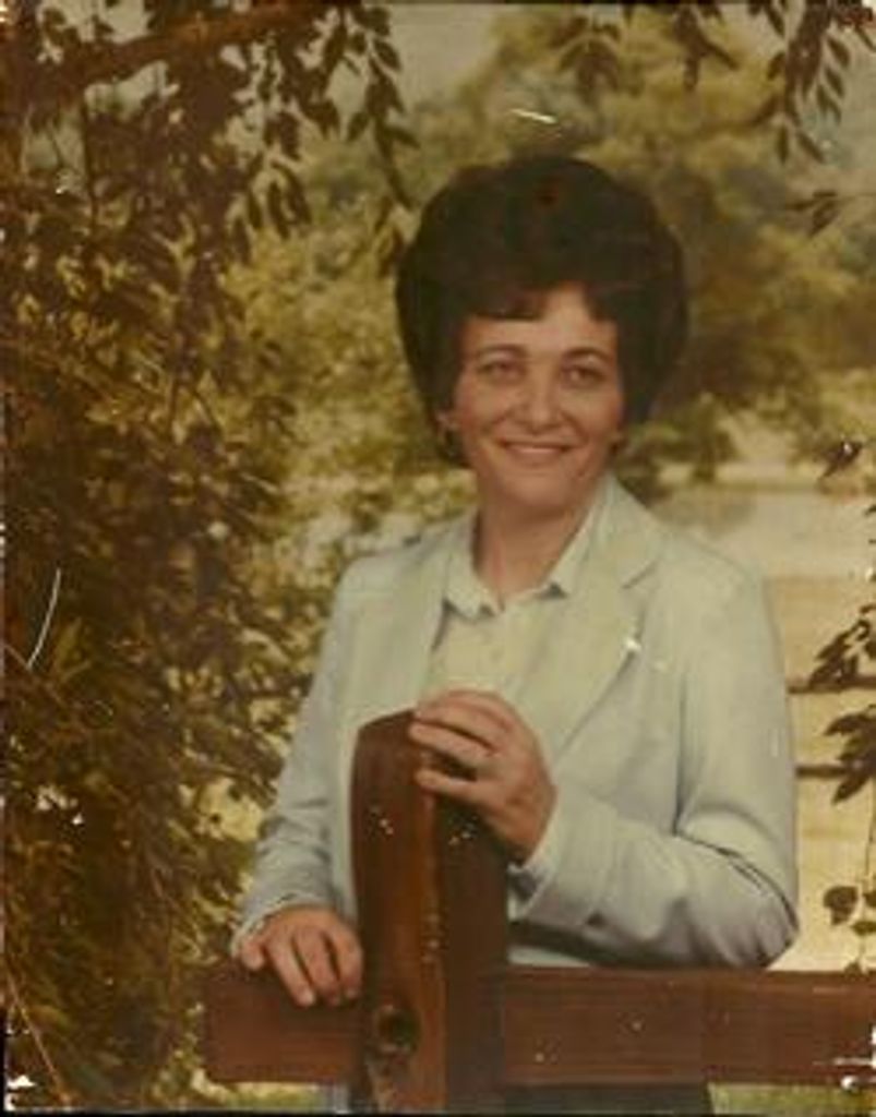 Evelyn Shoffner Housman