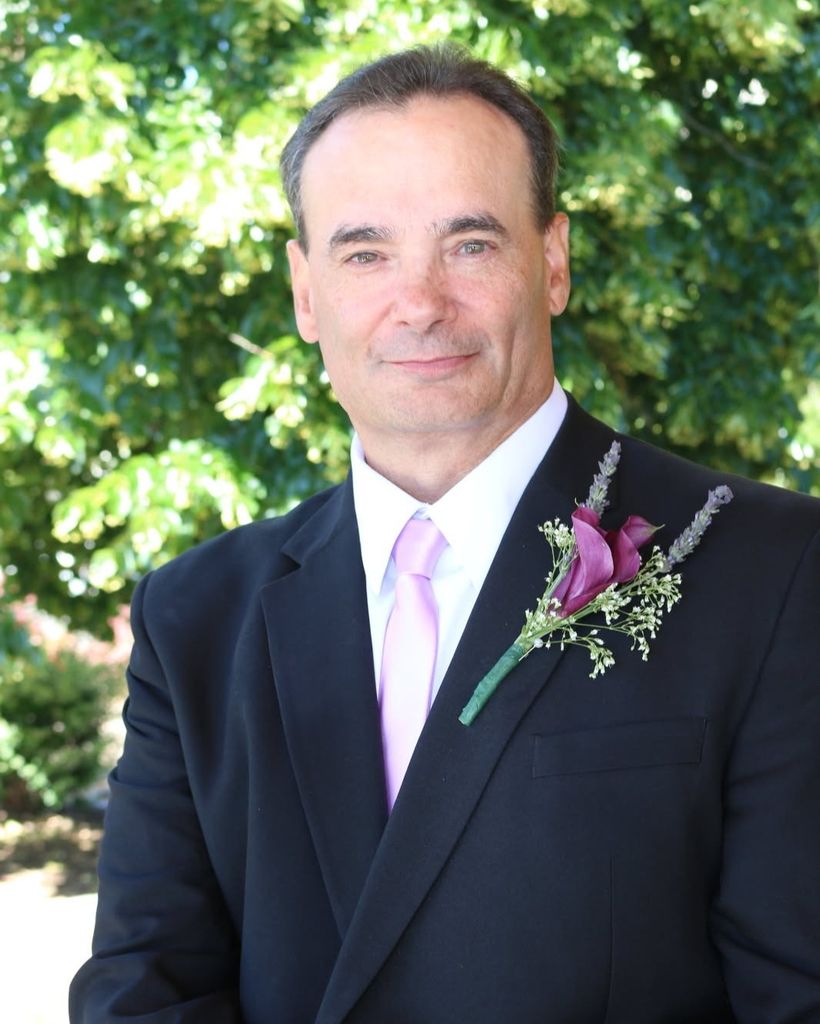 Robert "Rob" William Mesloh