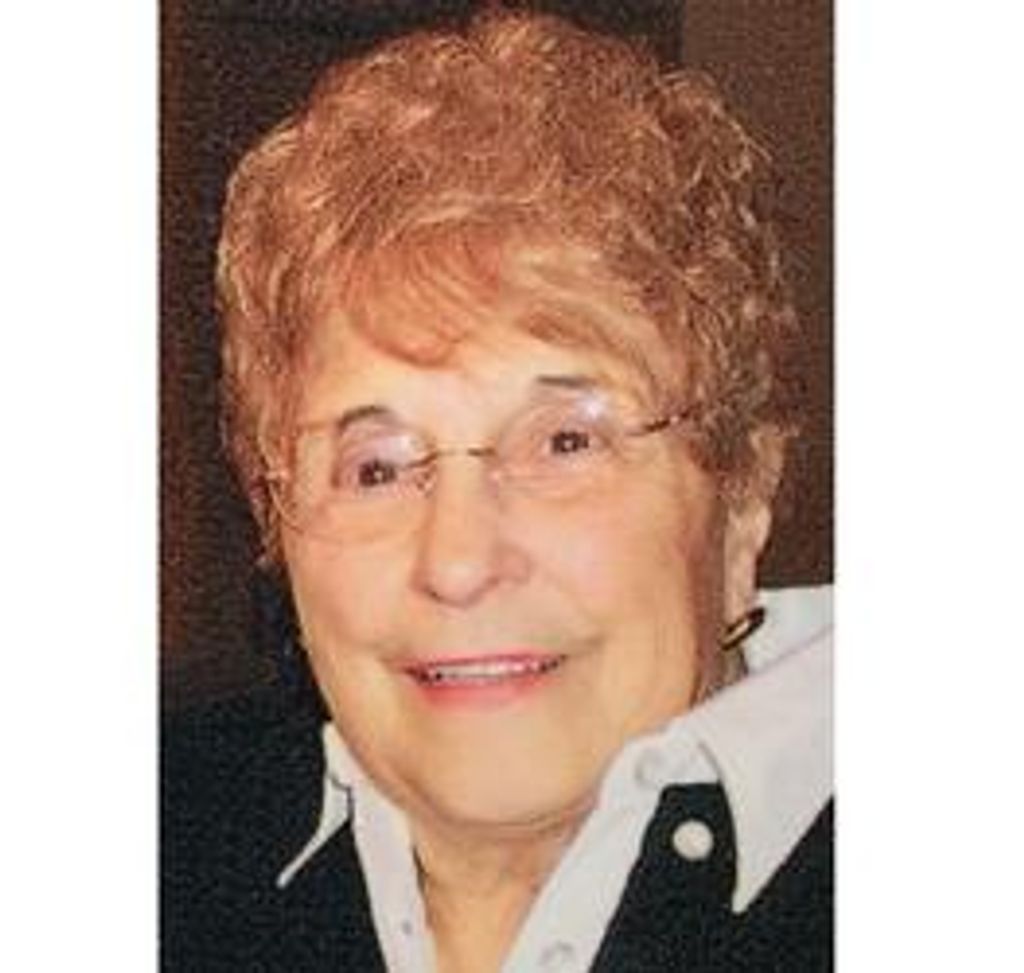 Helen R. Mckenna (Nee Plenzick)