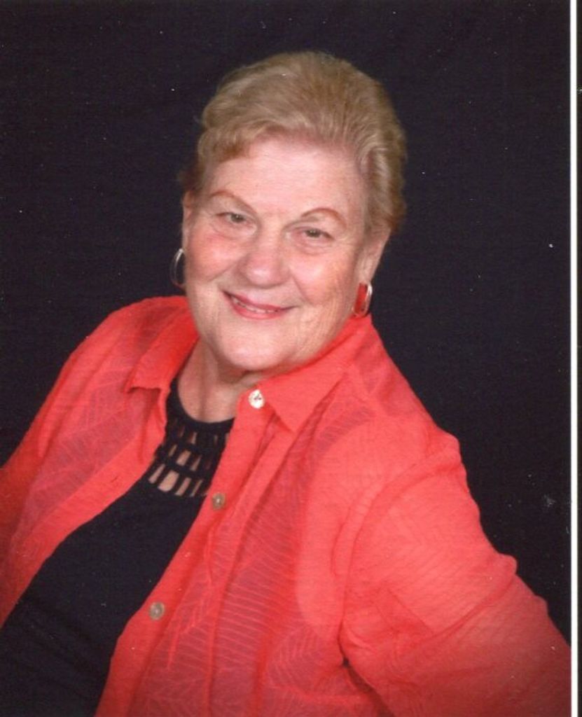Mary Groth