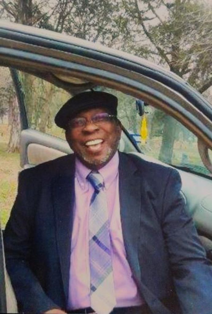 Lester Woods Profile Photo