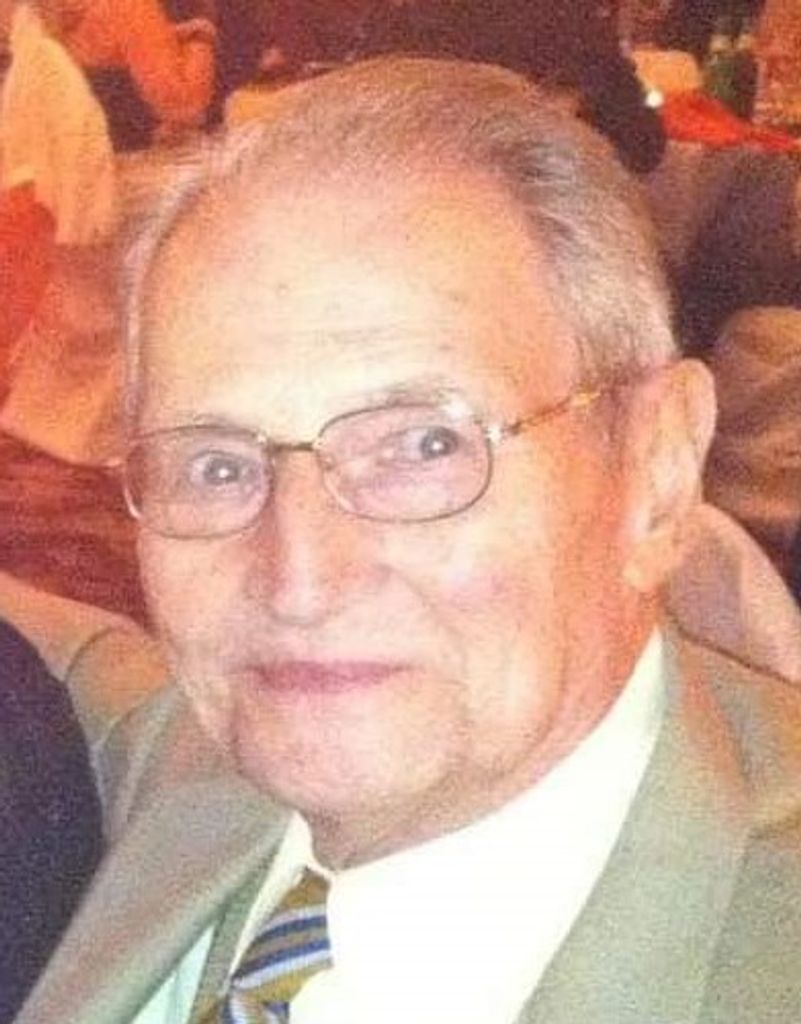Robert William Young Profile Photo