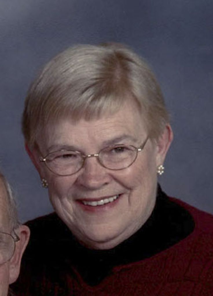 Carolyn Helen Marie (Hensch)  Belitz