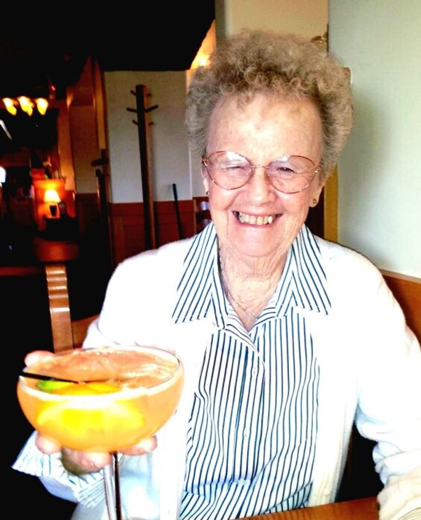 Lavina Joyce (Queen)  Cronin