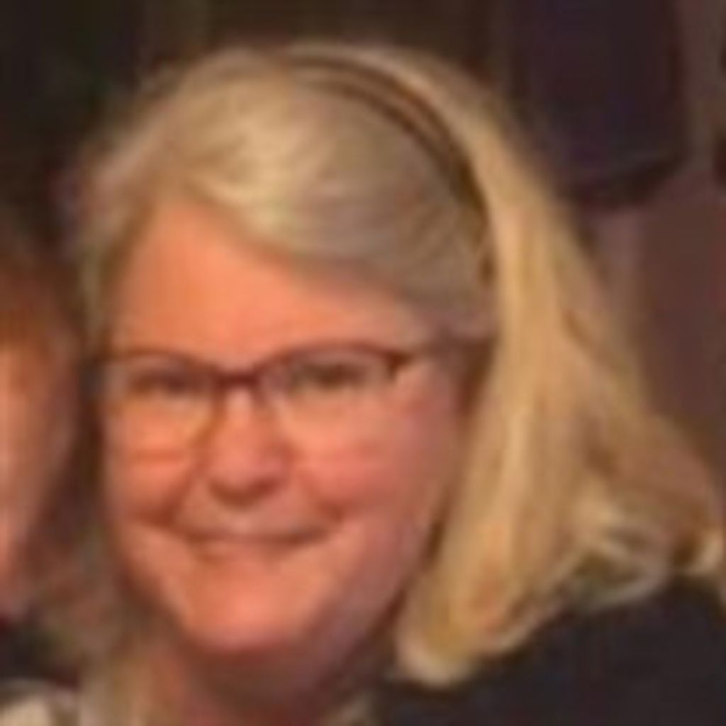 Debra Malczewski