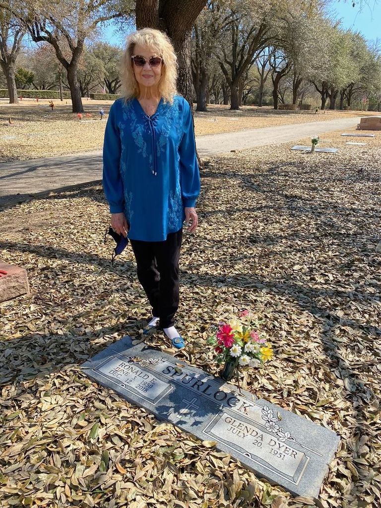 Glenda S Spurlock