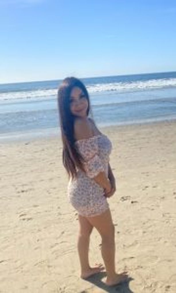 Kassandra Castrellon
