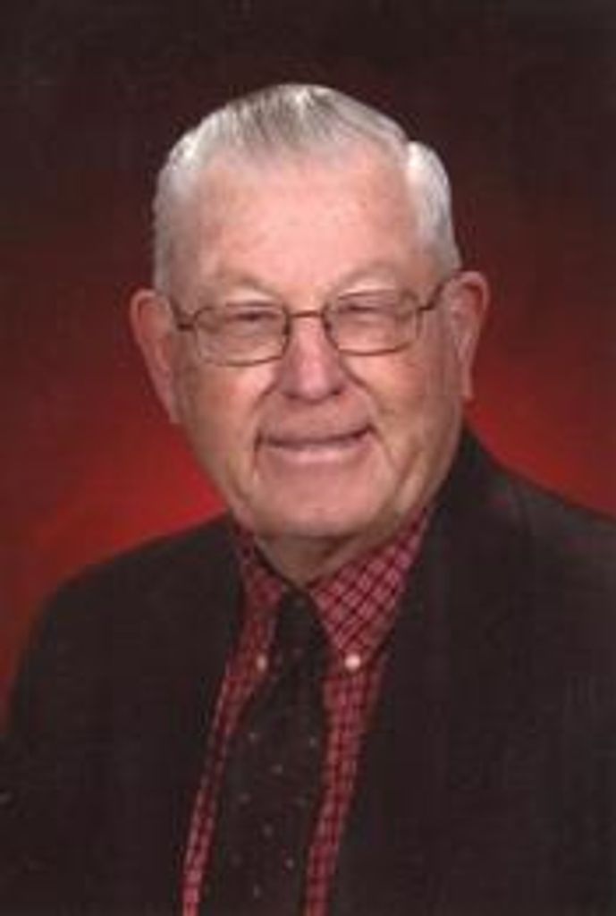 Kenneth "Gene" Snell