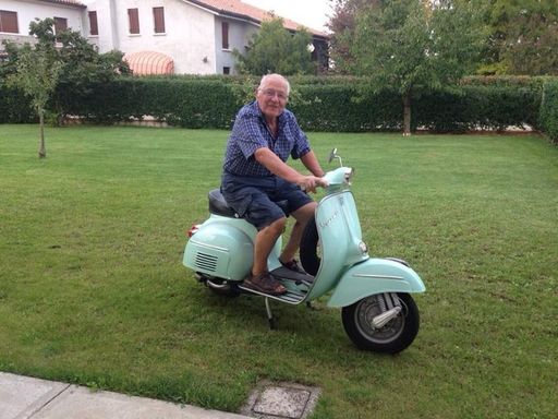 Secondo Rossi photo gallery thumbnail 3 of 6