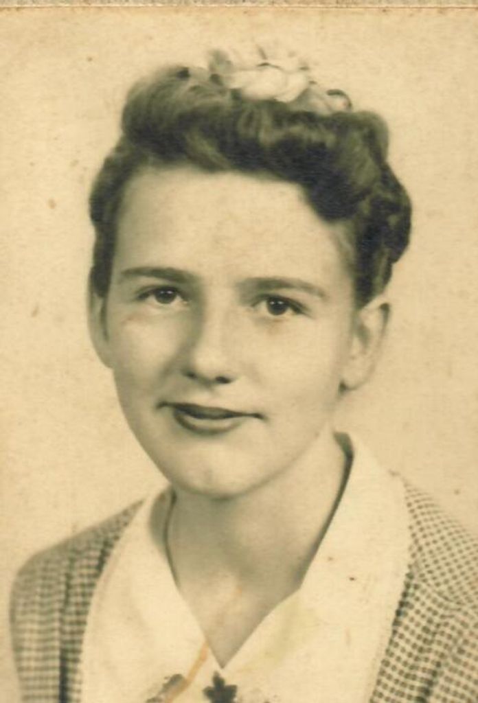 Joan (Carter)  Harrop Profile Photo