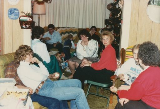 Dorothy Howard photo gallery thumbnail 3 of 4