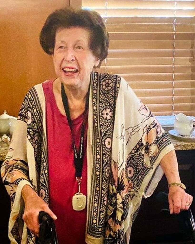 Aileen Davis Profile Photo