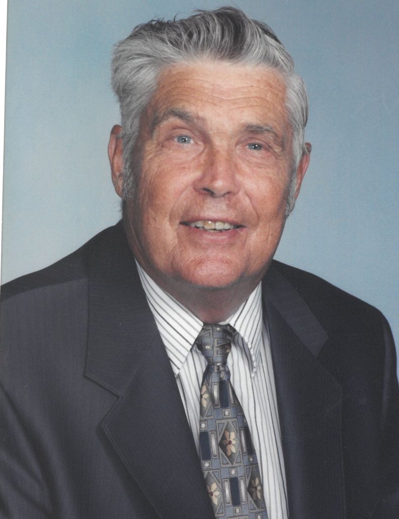 Arlis Lindbergh Love Profile Photo