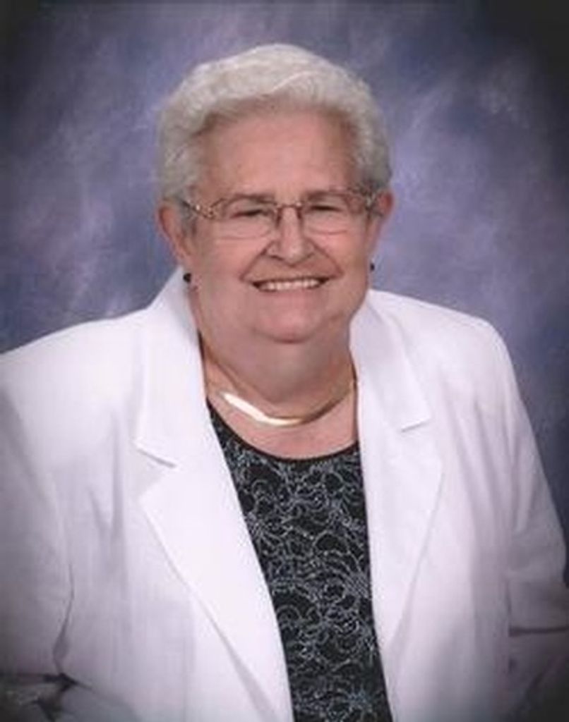Vinnia Maye Ross Salyer