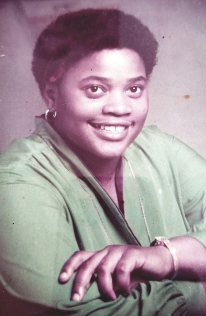 Toni Renee Andrews Profile Photo