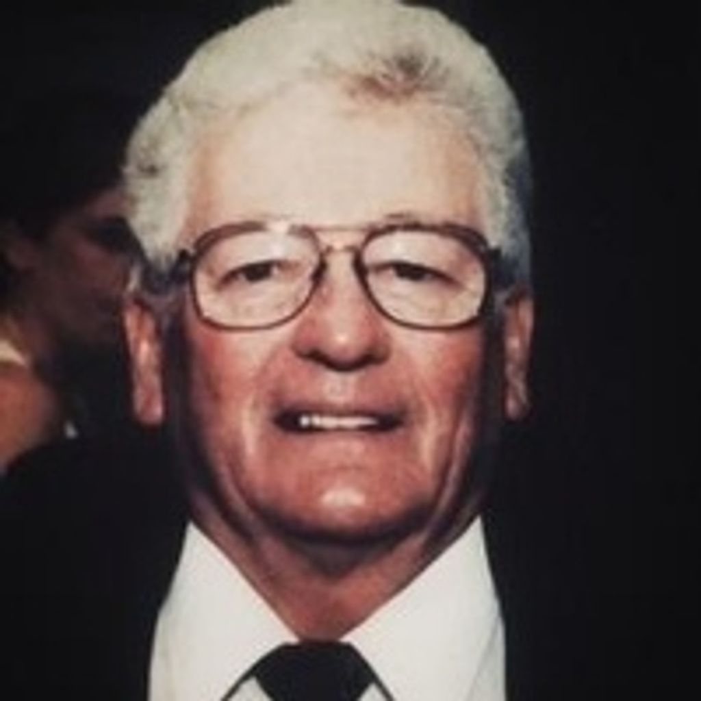 Amos L Flaten