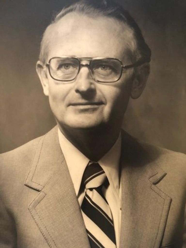 George L. Carr, Md, Facs