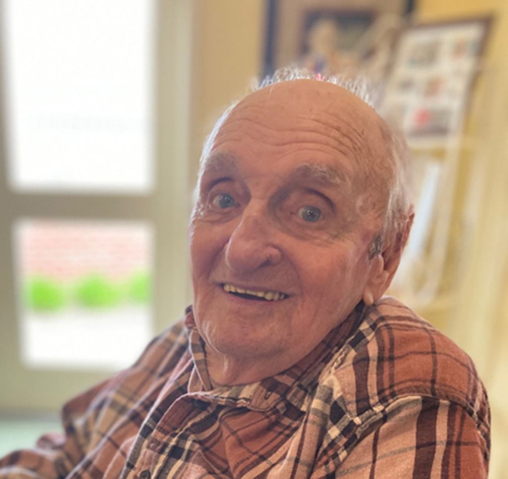 Robert Earl "Bob" Drake Profile Photo