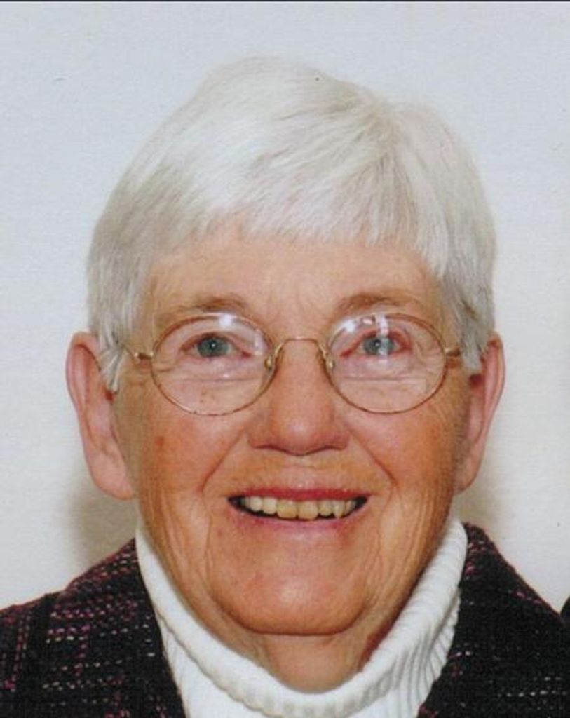 Lois Alvina Roesch