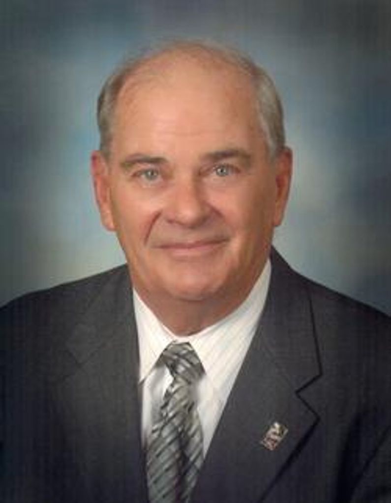 Byron "Kent" Radcliff