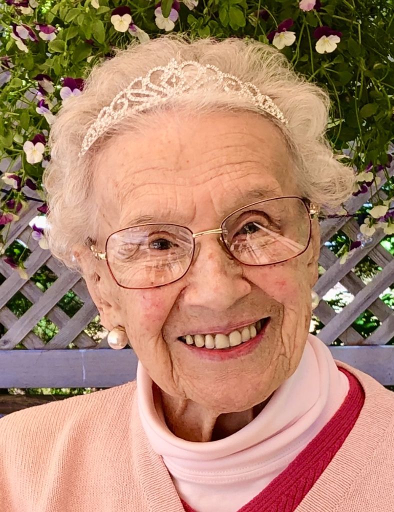 Helena Rymarowicz Profile Photo