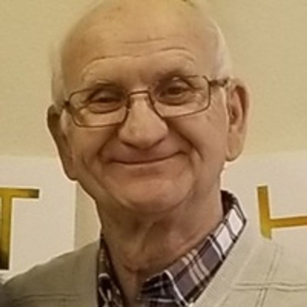 Daniel "Dan" Kavulak