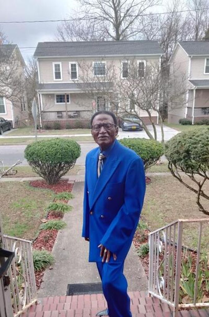 Roland Brown Sr. Profile Photo