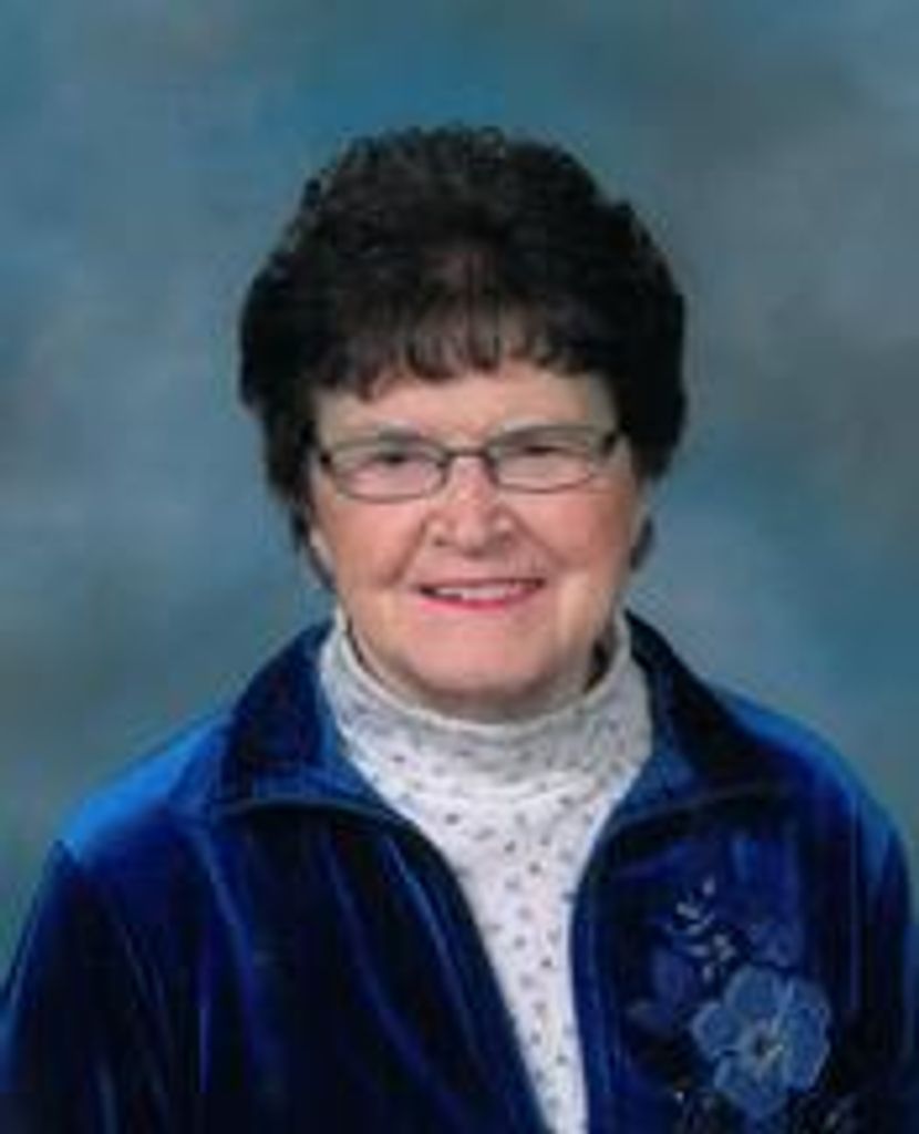 Dorothy M Walz