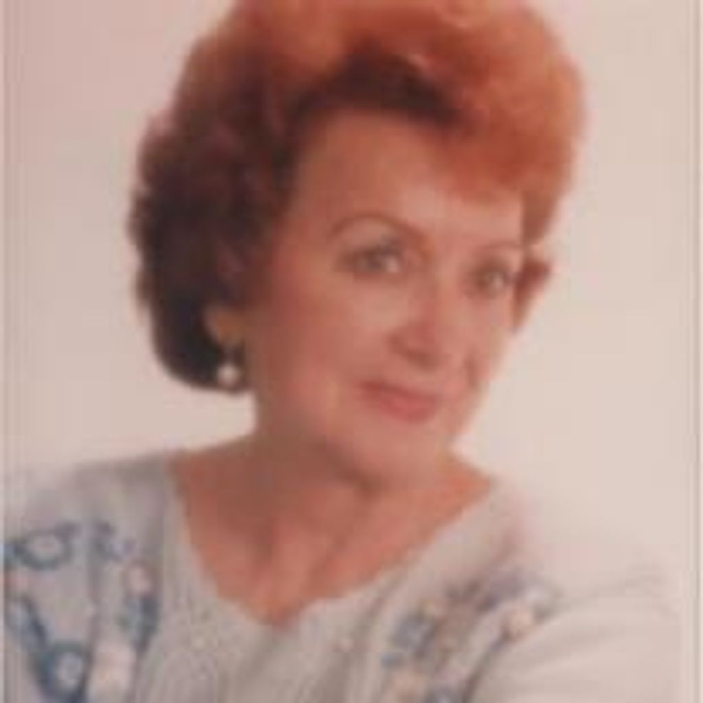 Nadine Lloyd Aiken