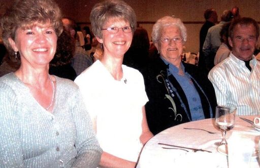 Virginia Gordon photo gallery thumbnail 18 of 33