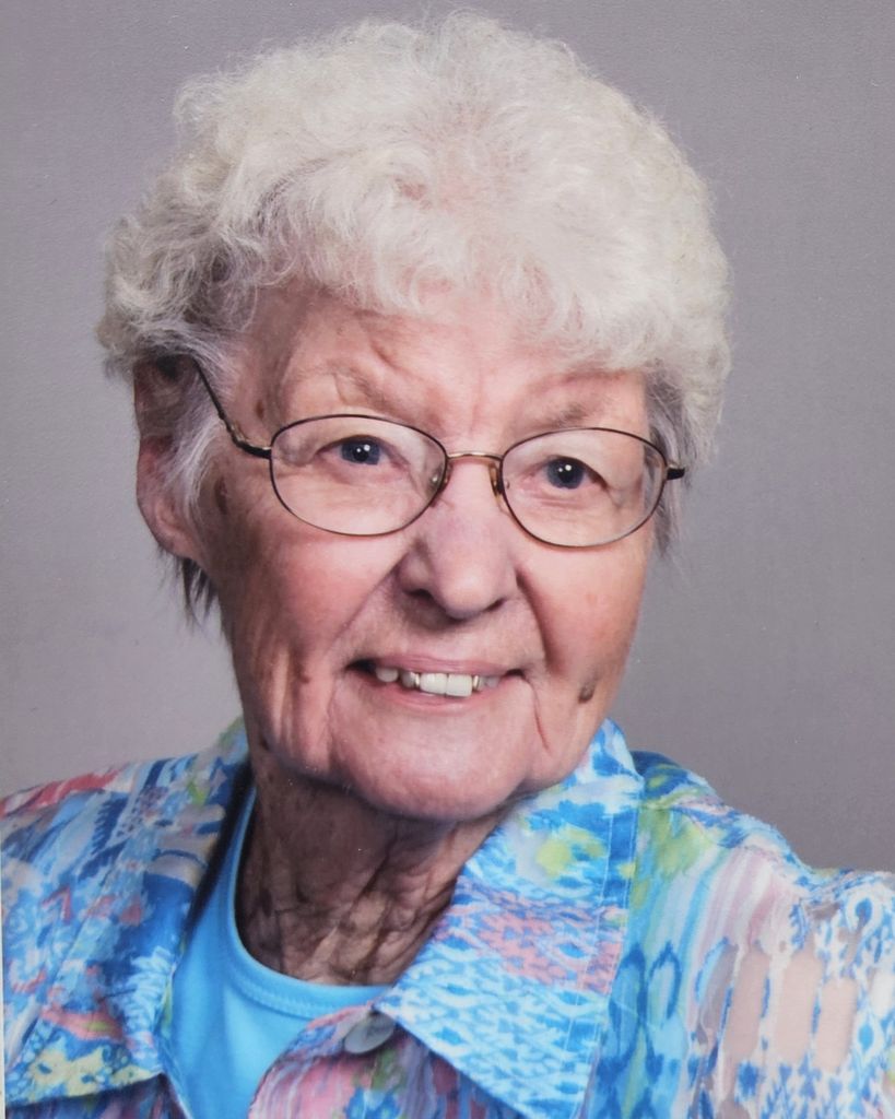 Lorraine Adele Bladow