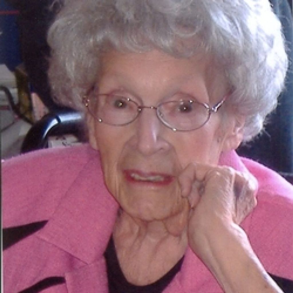 Donna   Lee