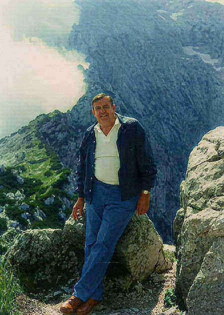 George J. Izbicki Profile Photo