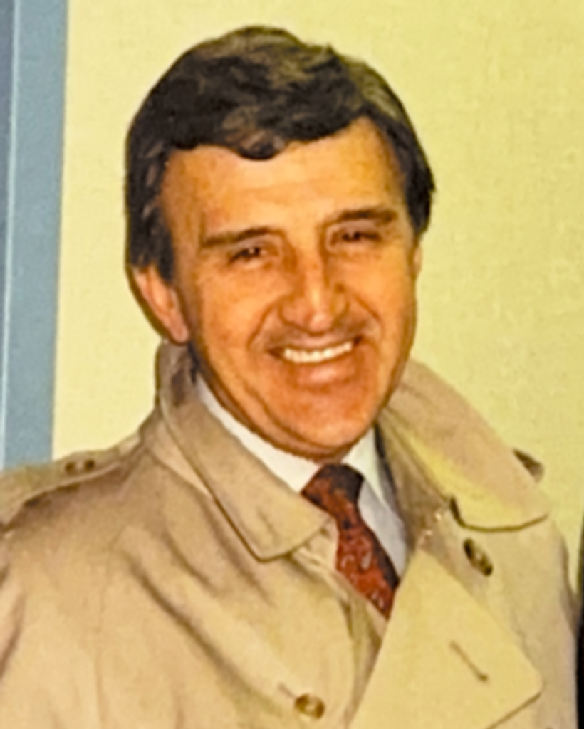 Robert Tucker Profile Photo
